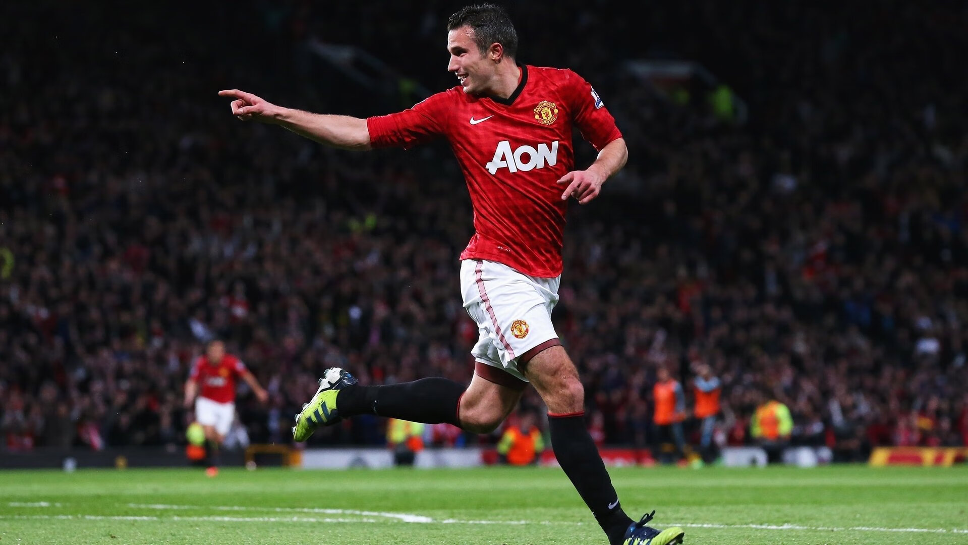 库里赛后与小球迷温情互动,库里和队友